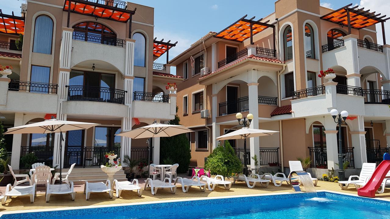 Brilliant Aparthotel Sozopol Exteriör bild