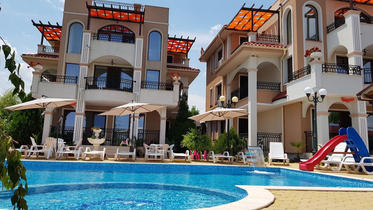 Brilliant Aparthotel Sozopol Exteriör bild