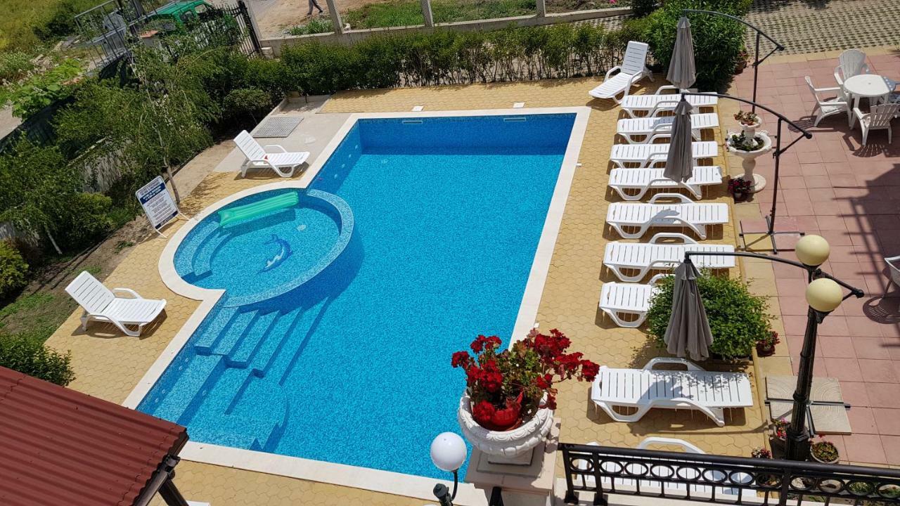 Brilliant Aparthotel Sozopol Exteriör bild